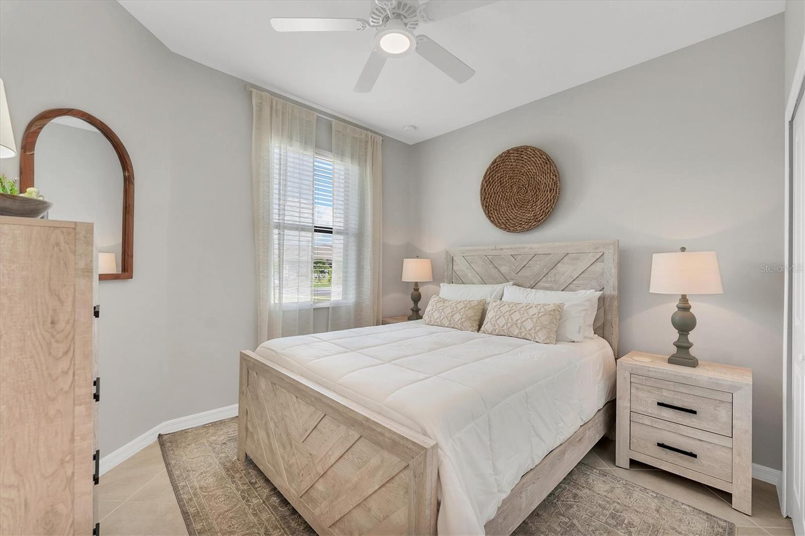 Image 32 of 46 For 2049 Bonito Way