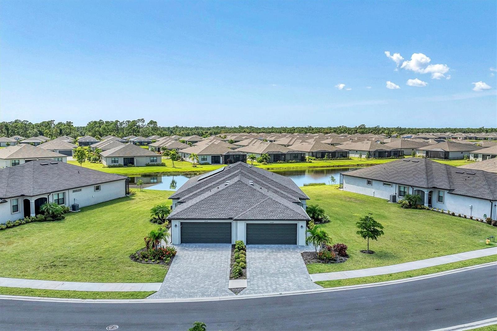 Image 7 of 46 For 2049 Bonito Way