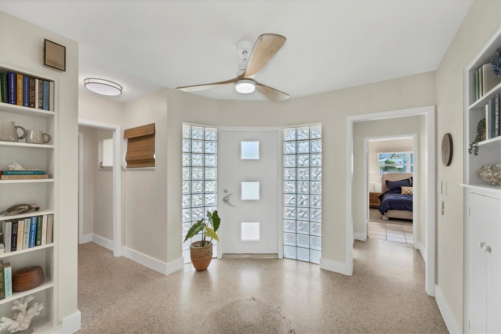 Image 11 of 46 For 550 Gaspar Drive