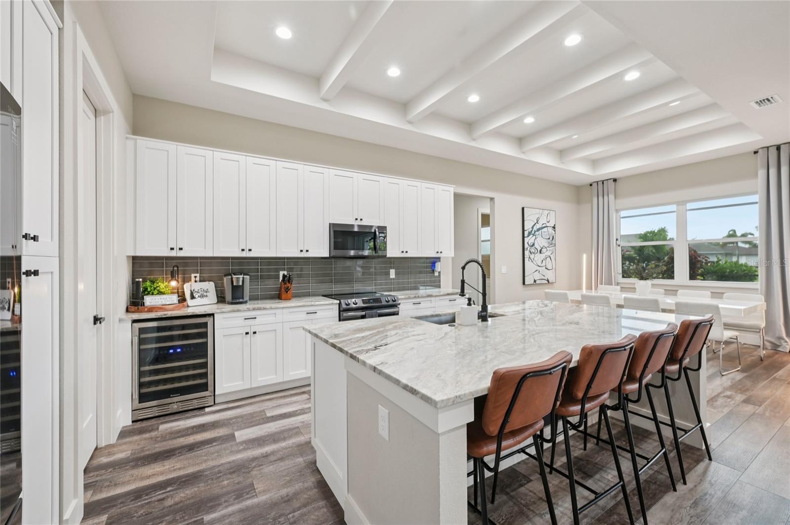 Image 15 of 62 For 239 Rotonda Boulevard N