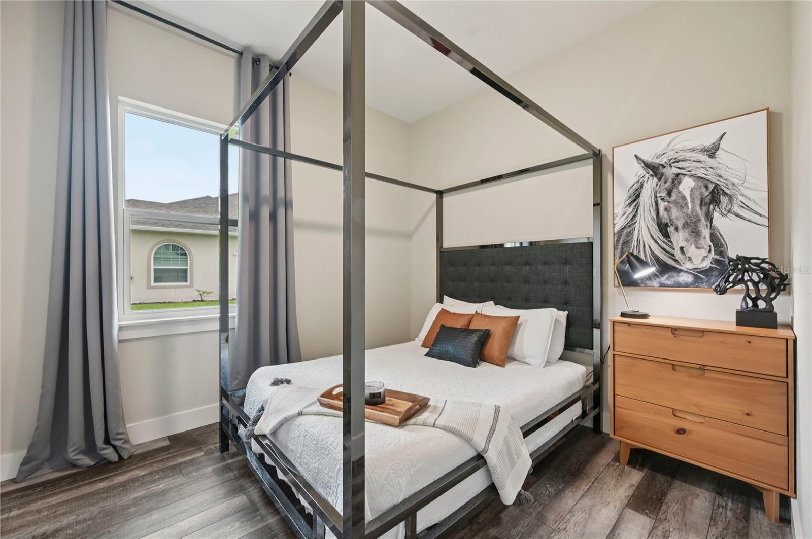 Image 31 of 62 For 239 Rotonda Boulevard N