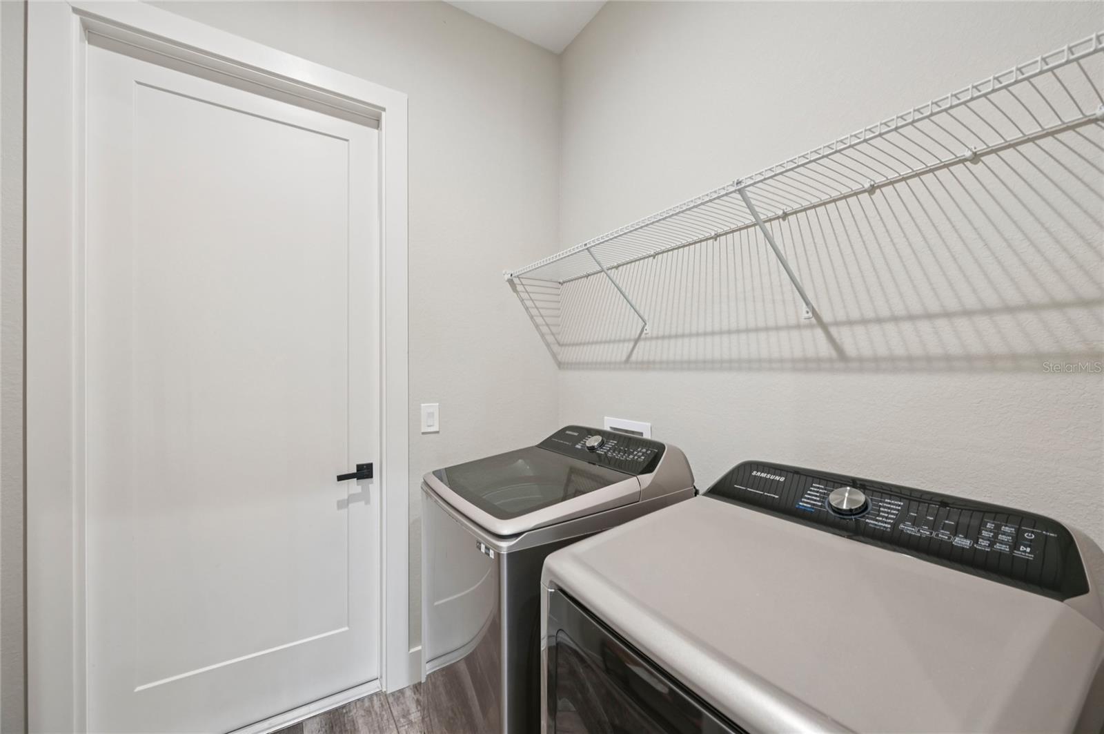 Image 34 of 62 For 239 Rotonda Boulevard N