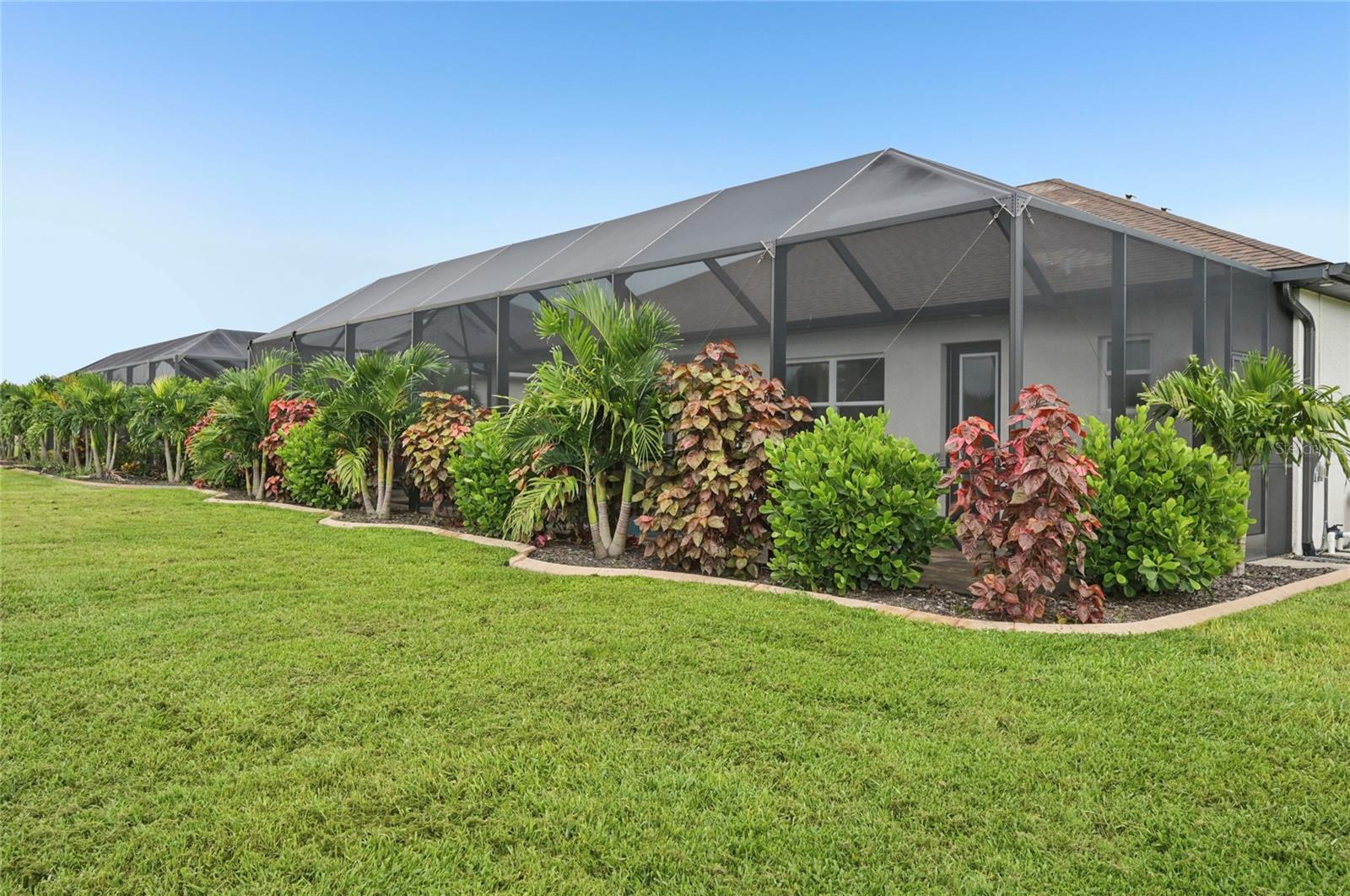 Image 44 of 62 For 239 Rotonda Boulevard N