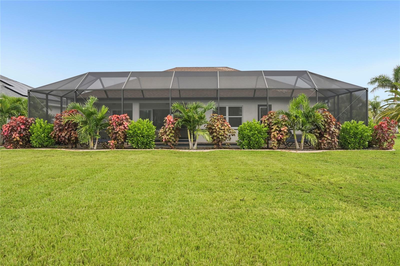 Image 45 of 62 For 239 Rotonda Boulevard N