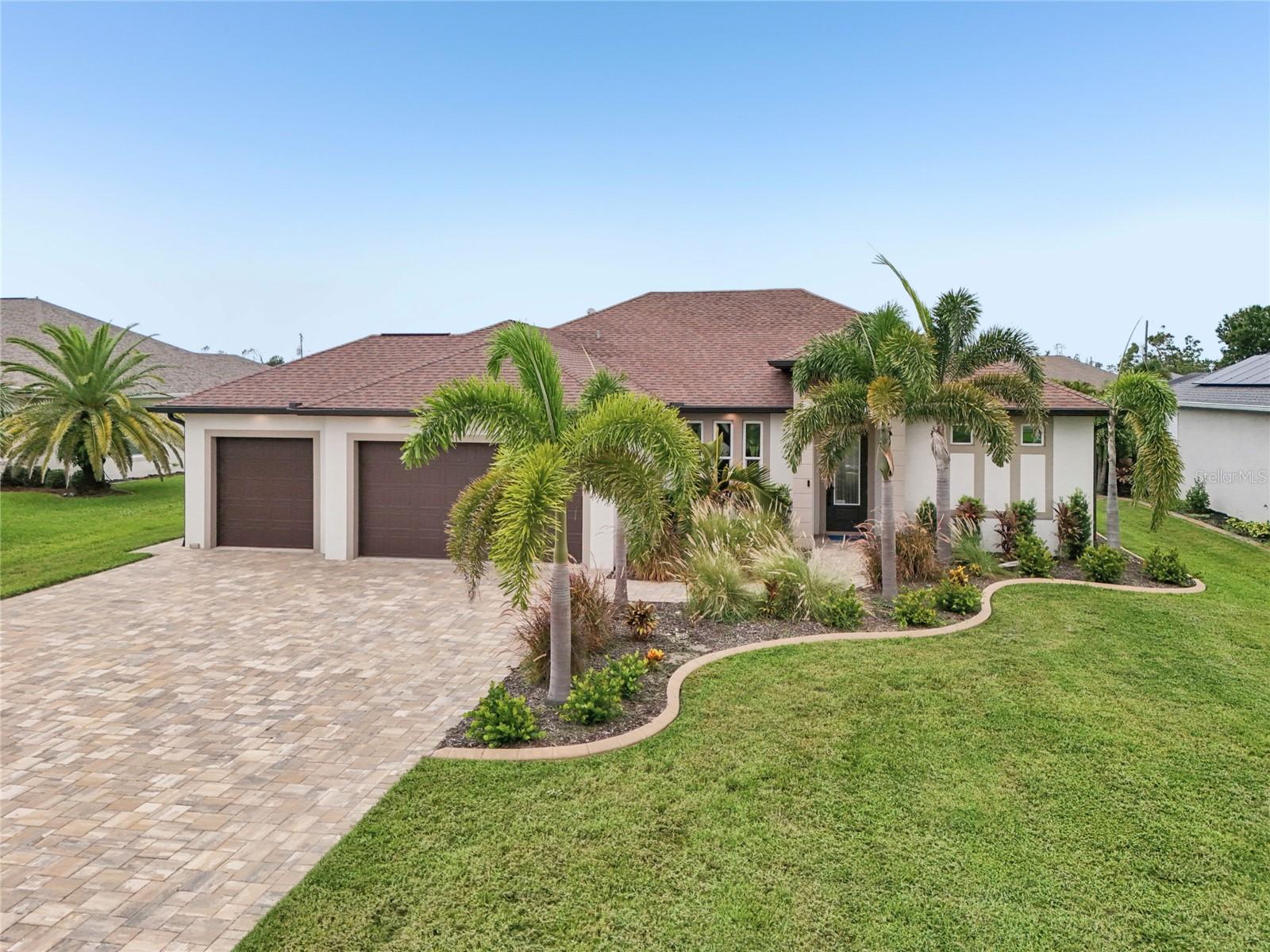 Image 47 of 62 For 239 Rotonda Boulevard N