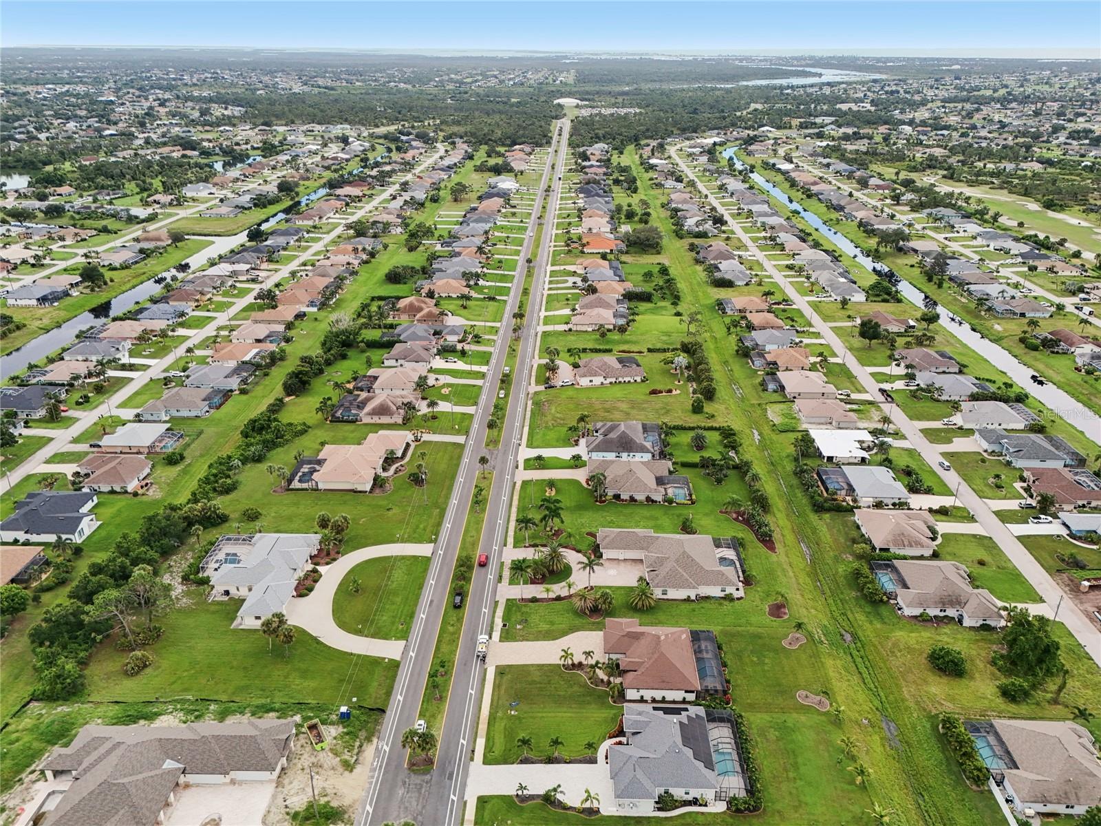 Image 54 of 62 For 239 Rotonda Boulevard N