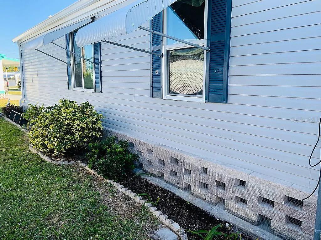 Image 4 of 22 For 1891 Englewood Road 18