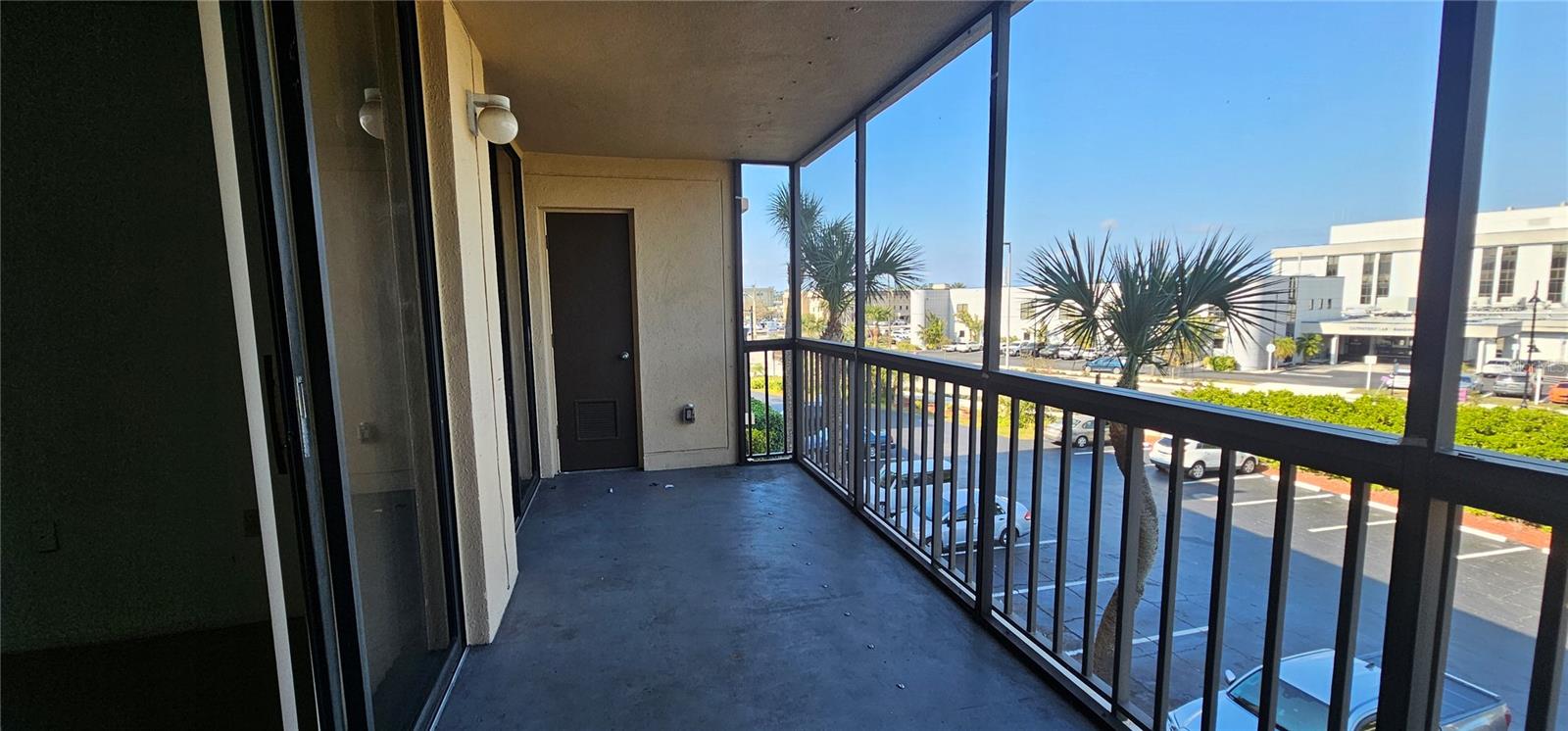 Image 11 of 13 For 21405 Olean Boulevard 322