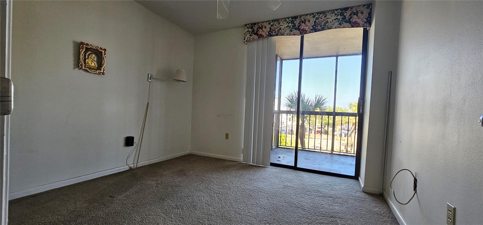 Image 7 of 13 For 21405 Olean Boulevard 322