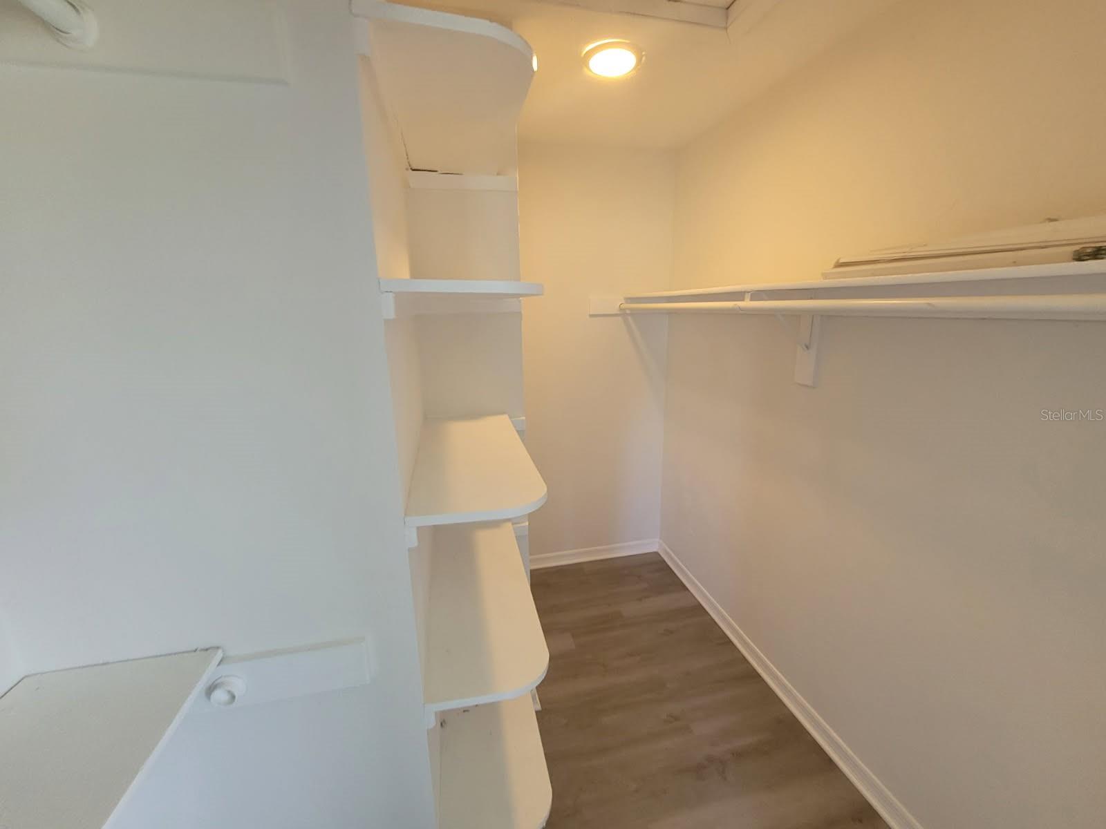 Image 7 of 20 For 22481 Westchester Boulevard B35