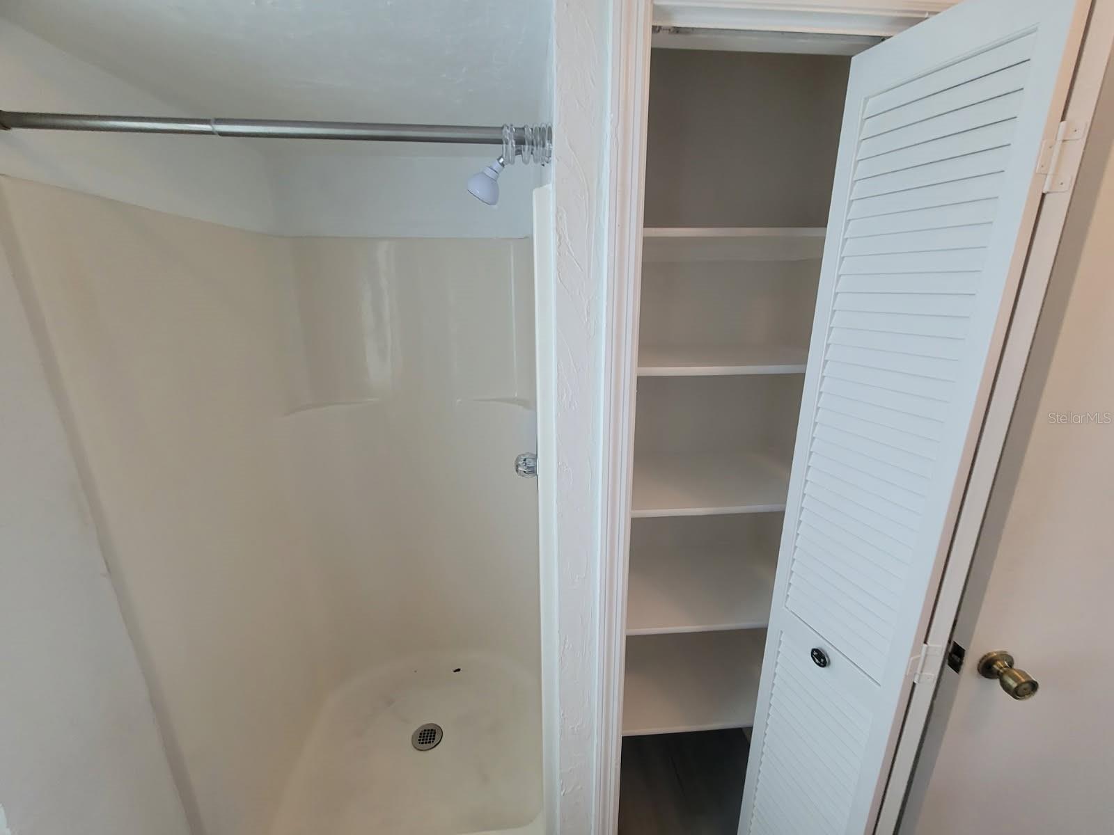 Image 9 of 20 For 22481 Westchester Boulevard B35