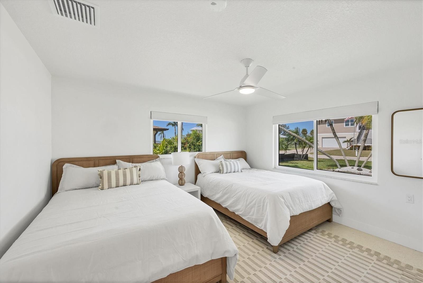 Image 20 of 37 For 1915 Pennsylvania Avenue