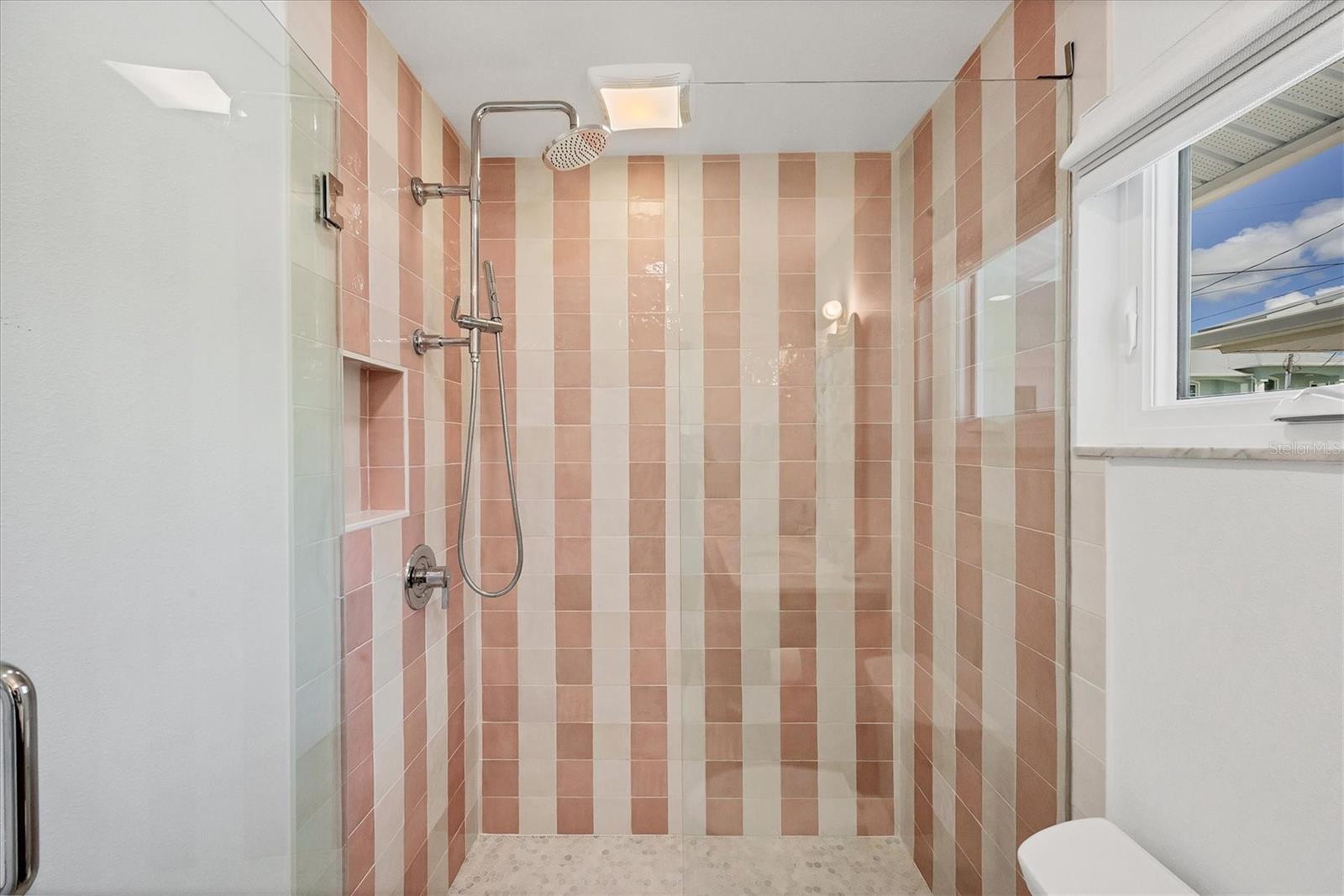 Image 23 of 37 For 1915 Pennsylvania Avenue