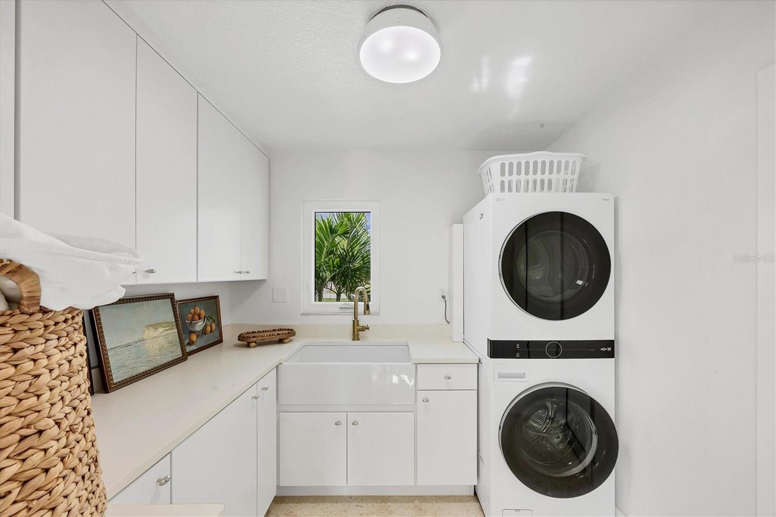 Image 24 of 37 For 1915 Pennsylvania Avenue