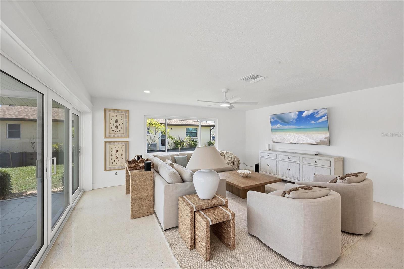 Image 8 of 37 For 1915 Pennsylvania Avenue