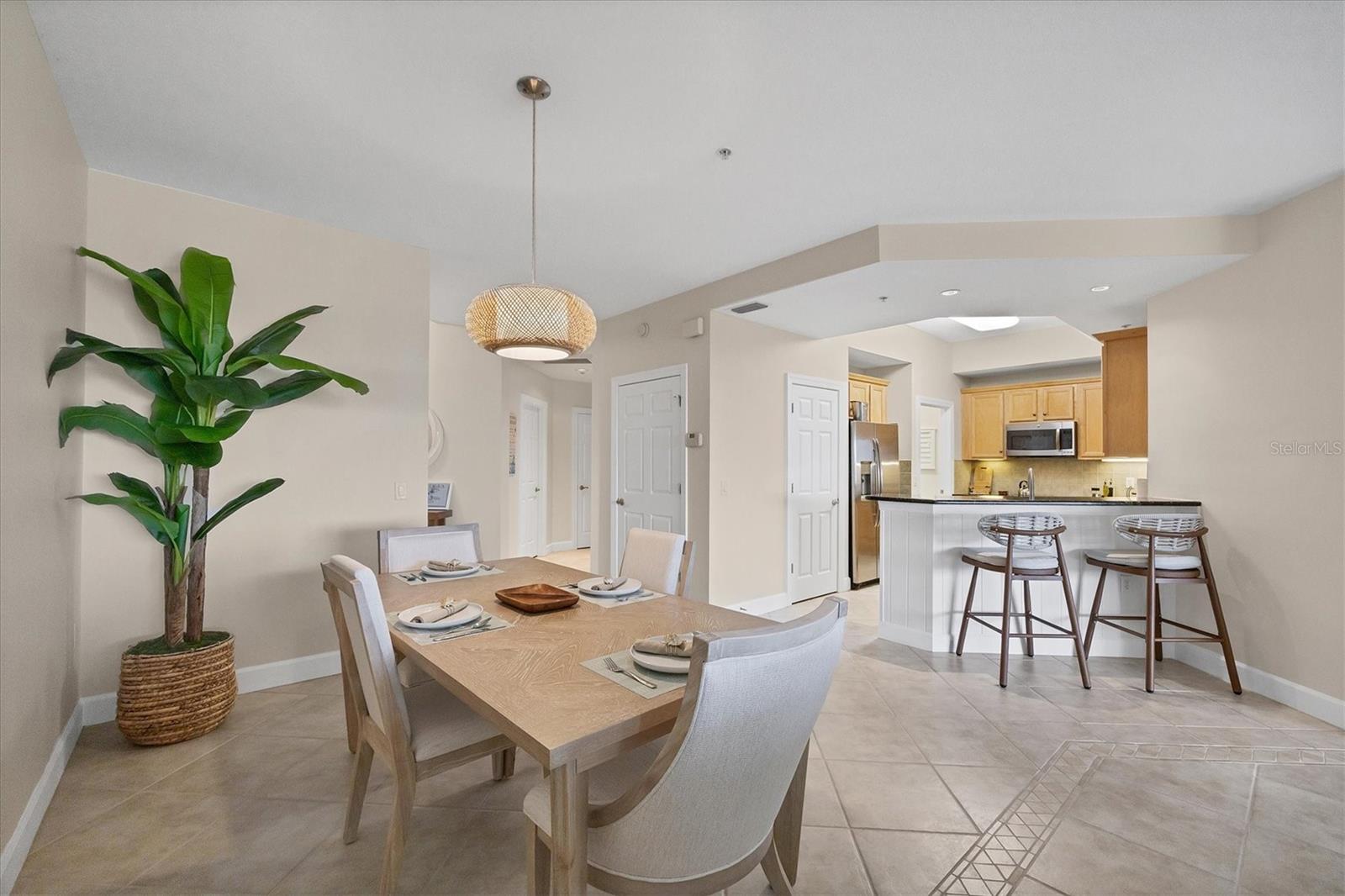 Image 17 of 52 For 8541 Amberjack Circle 203