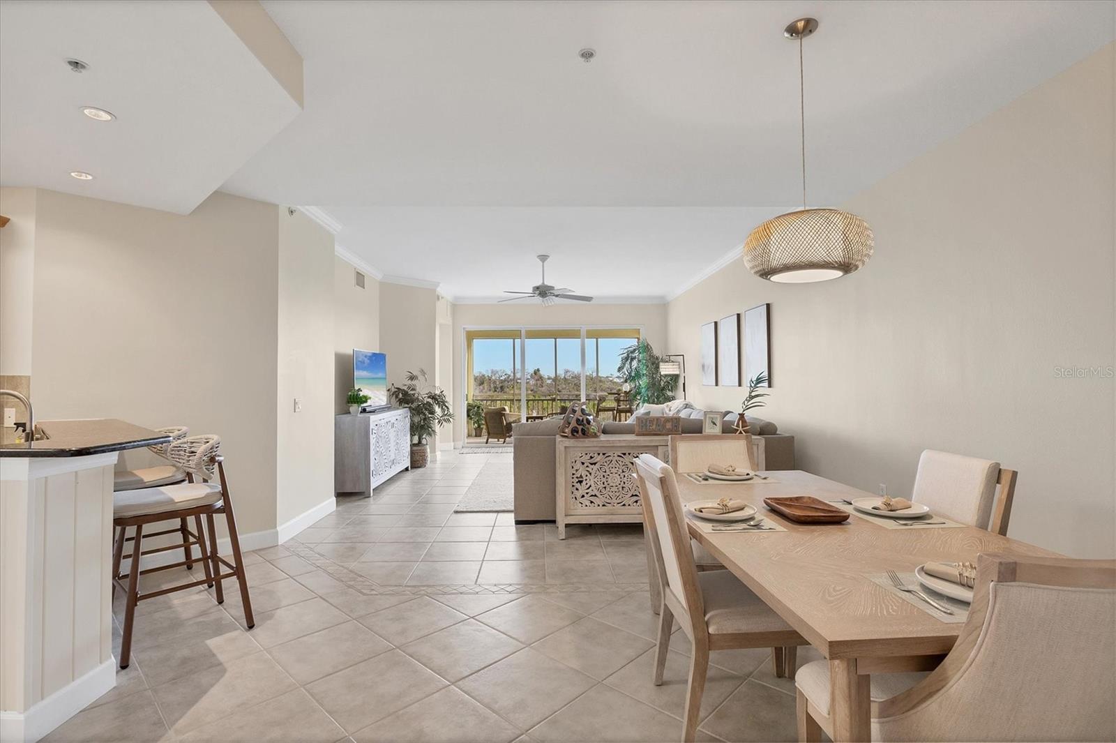 Image 19 of 52 For 8541 Amberjack Circle 203