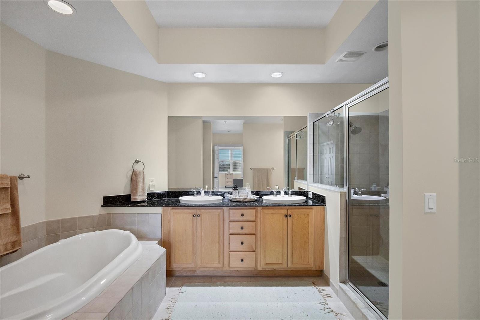 Image 24 of 52 For 8541 Amberjack Circle 203