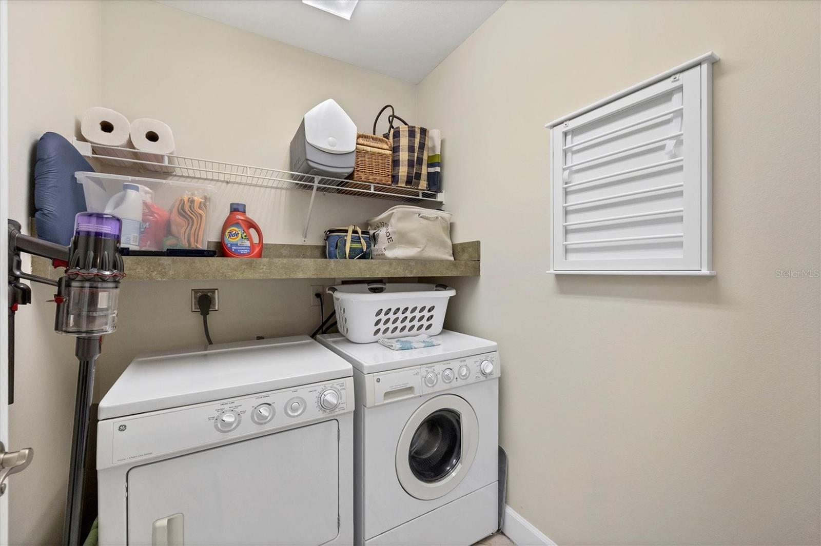 Image 30 of 52 For 8541 Amberjack Circle 203