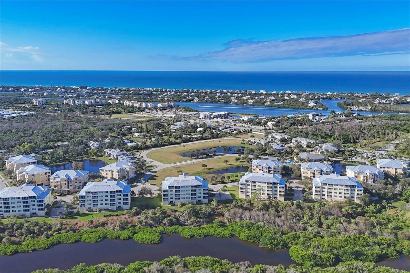 Image 37 of 52 For 8541 Amberjack Circle 203