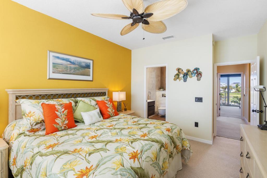 Image 15 of 48 For 8276 Harborside Circle