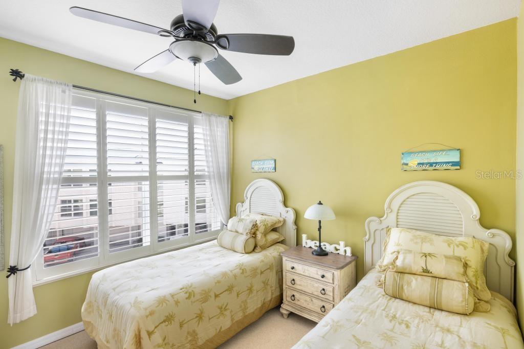 Image 38 of 48 For 8276 Harborside Circle