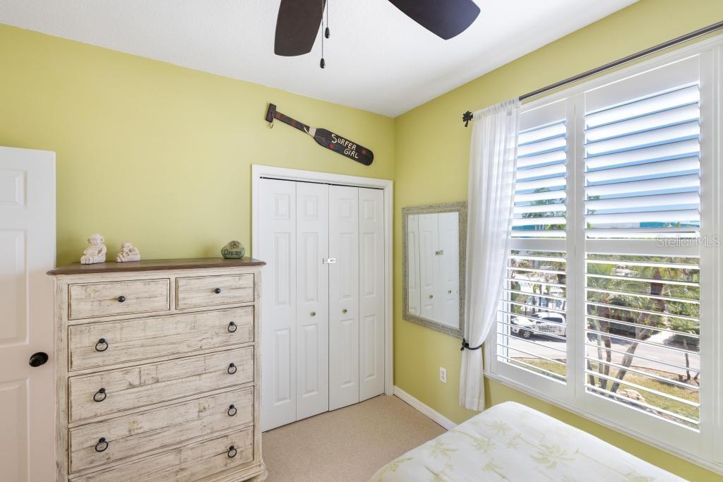 Image 39 of 48 For 8276 Harborside Circle