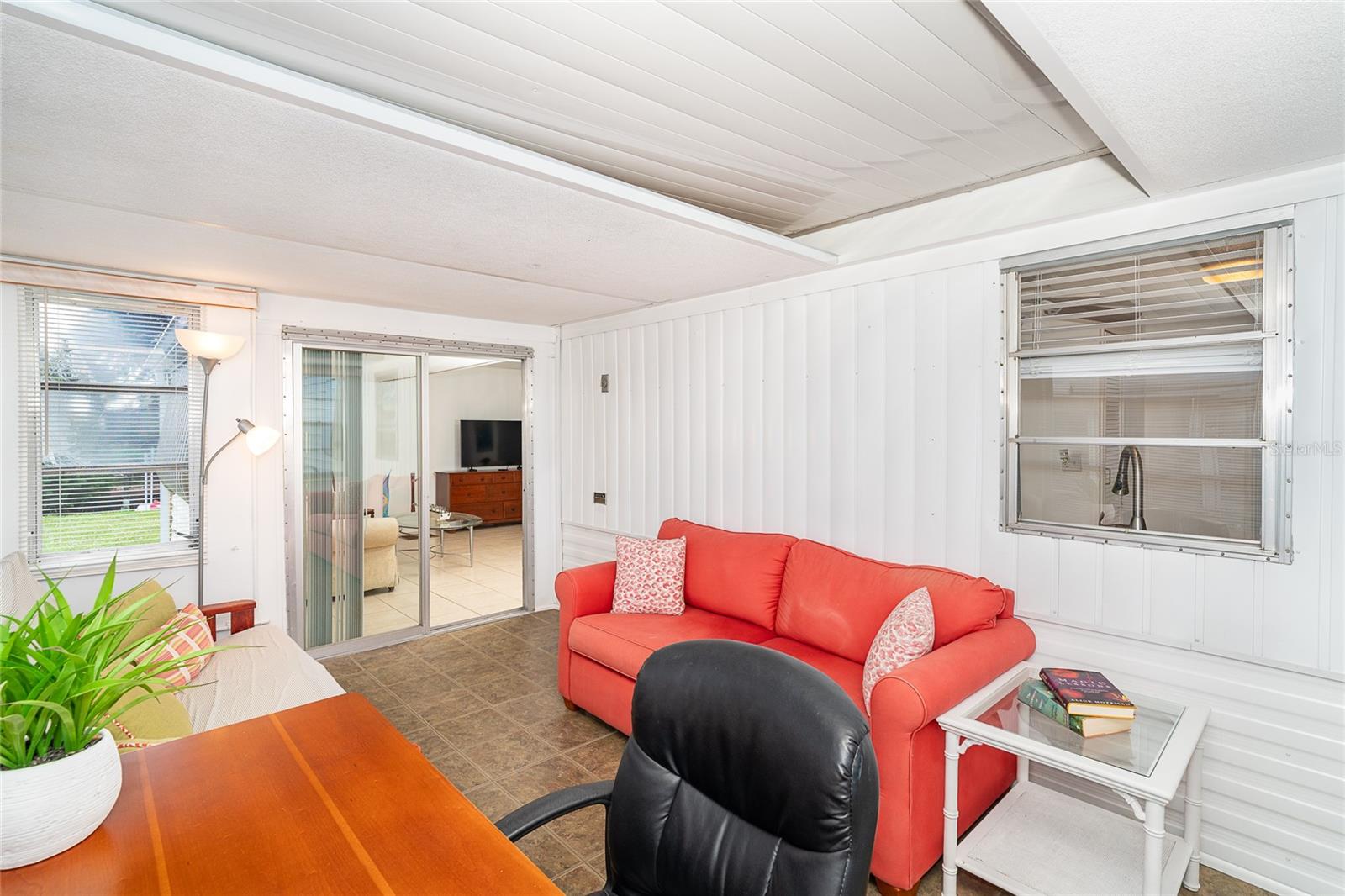 Image 11 of 29 For 1301 Kingfisher Drive
