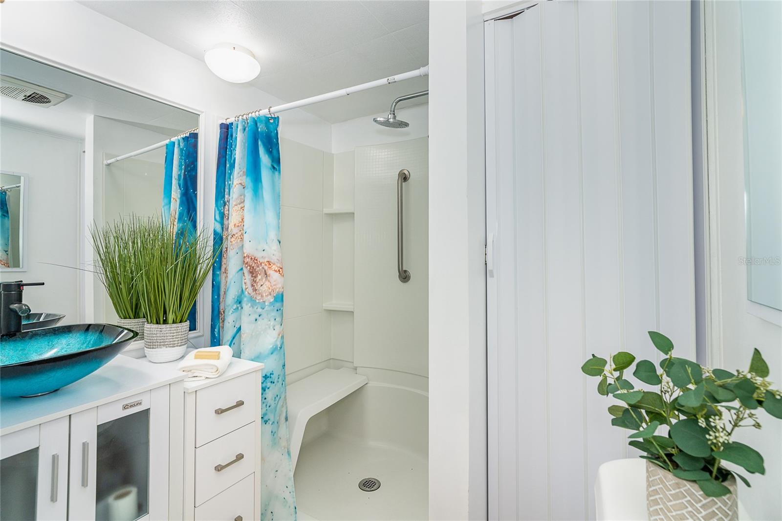 Image 14 of 29 For 1301 Kingfisher Drive
