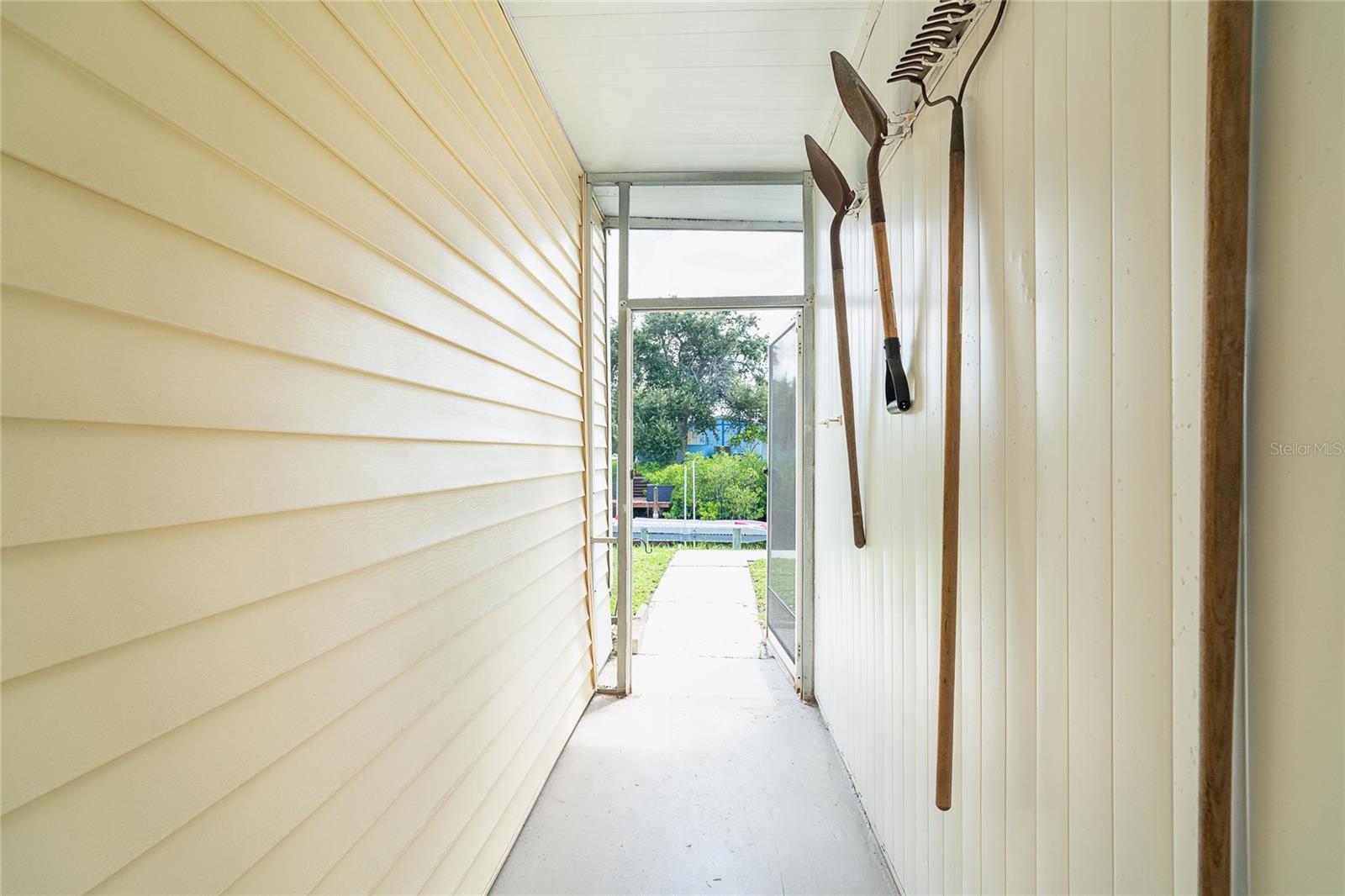 Image 26 of 29 For 1301 Kingfisher Drive