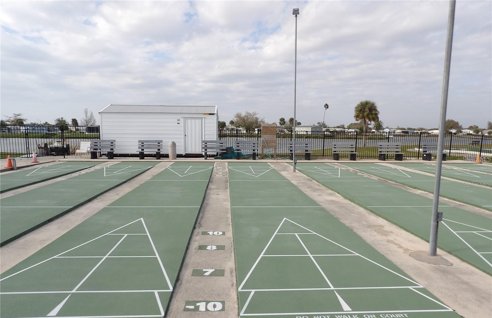 Image 47 of 50 For 6290 Greenfinch Road