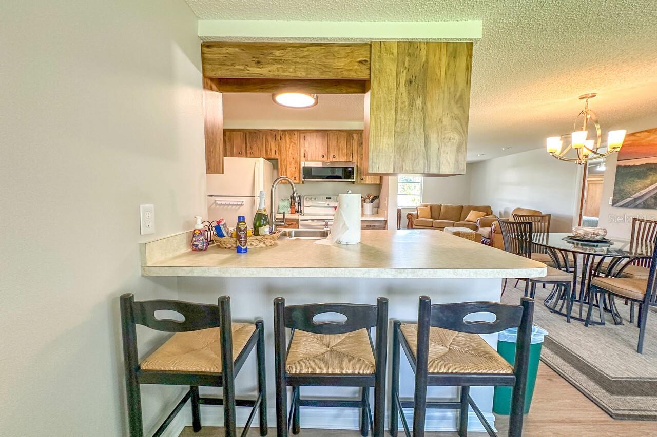 Image 30 of 45 For 665 Suncrest Lane