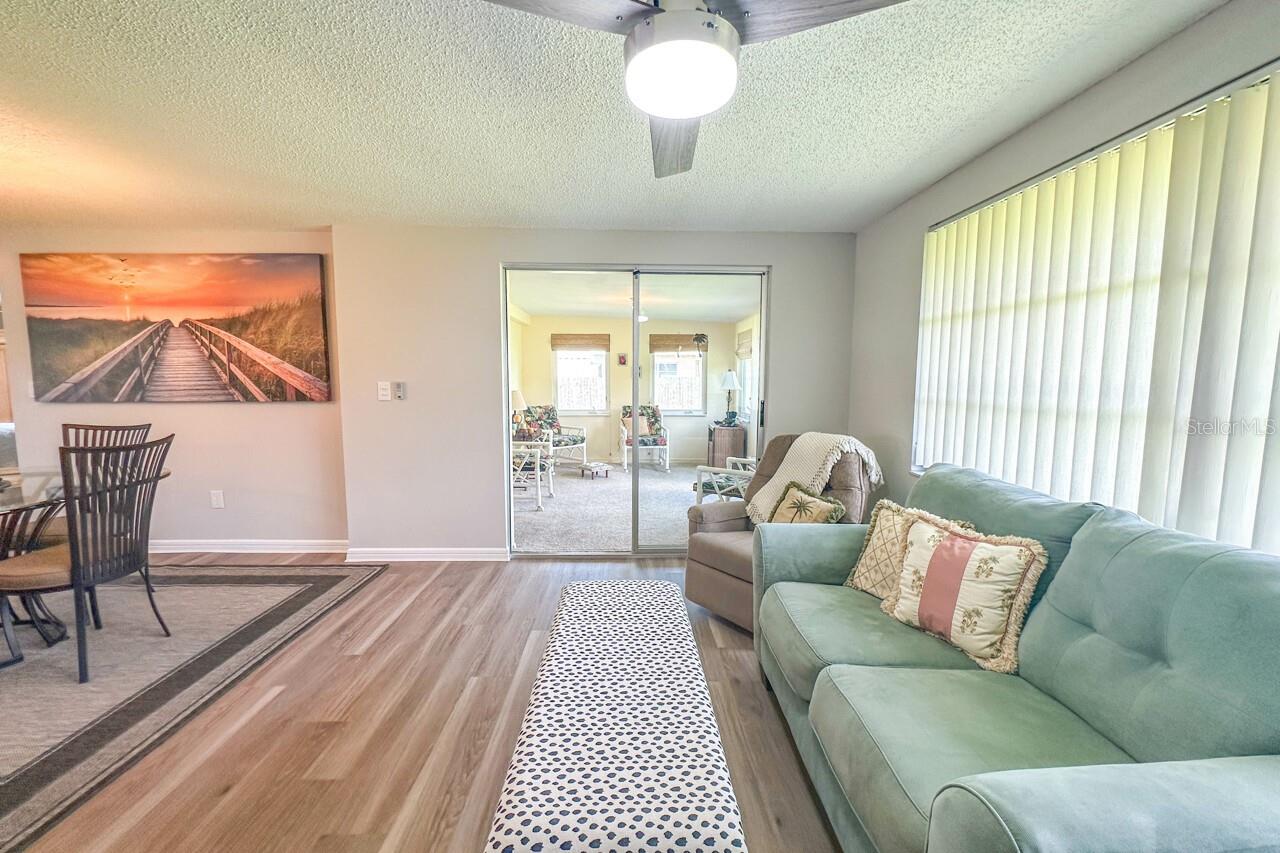 Image 31 of 45 For 665 Suncrest Lane