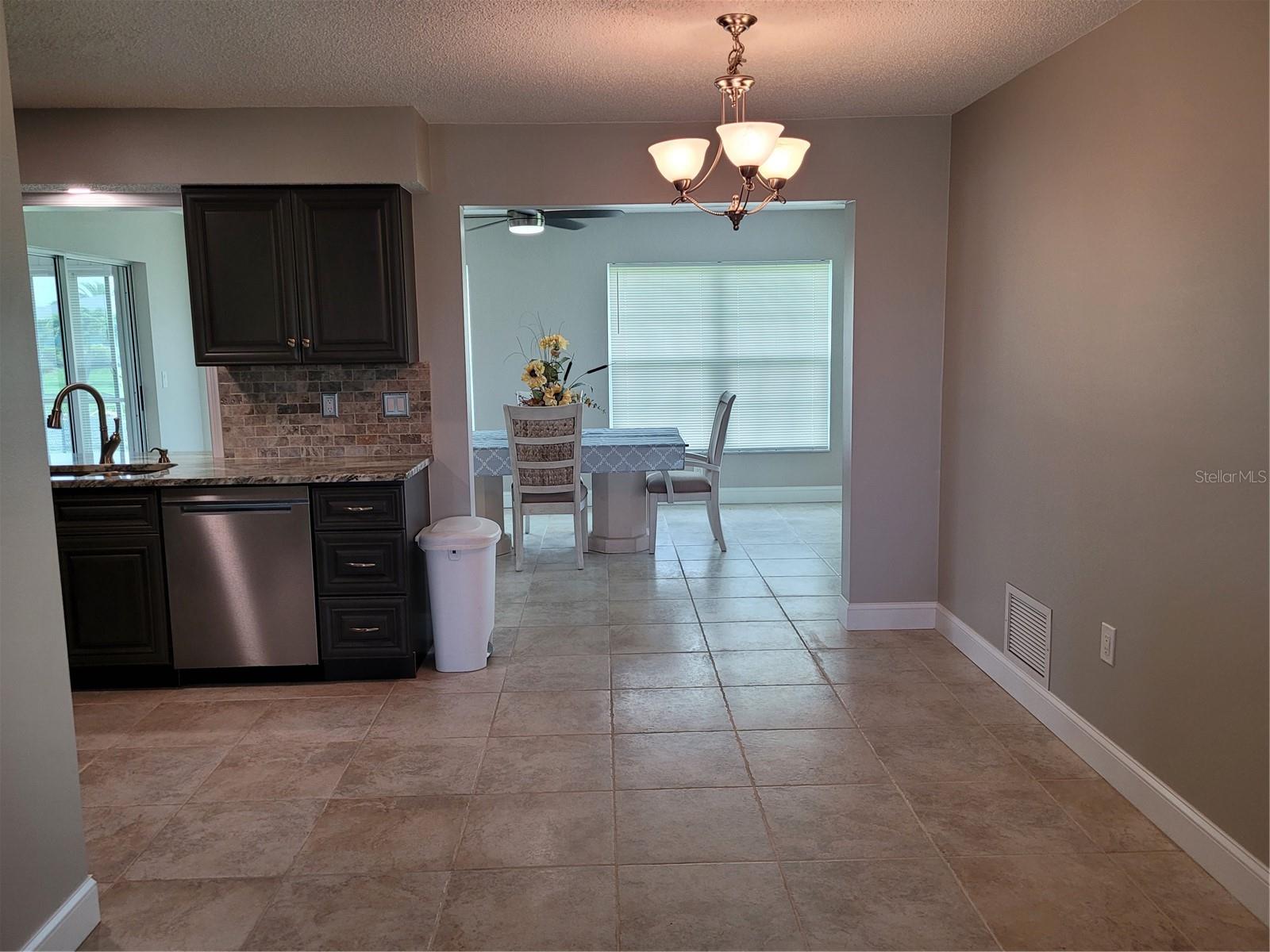 Image 5 of 21 For 169 Caddy Road