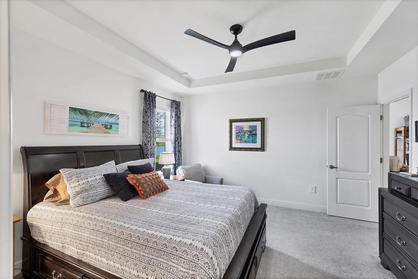 Image 14 of 32 For 16818 Canopy Garden Drive