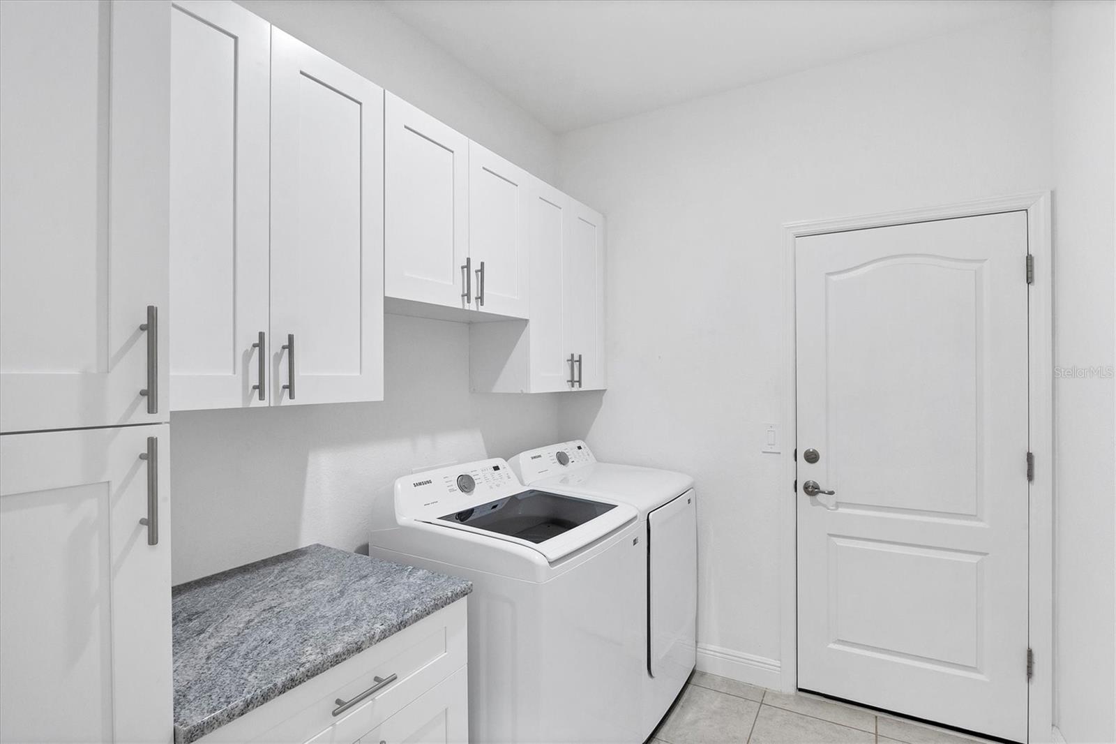 Image 22 of 32 For 16818 Canopy Garden Drive