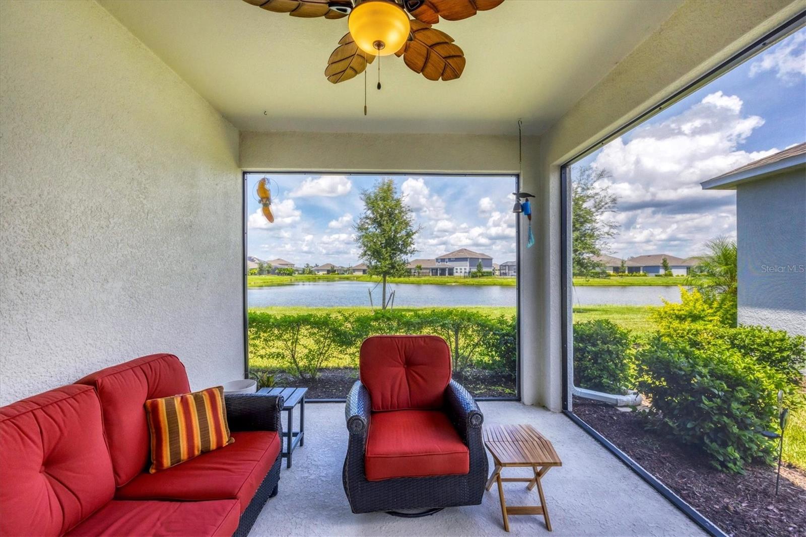 Image 23 of 32 For 16818 Canopy Garden Drive