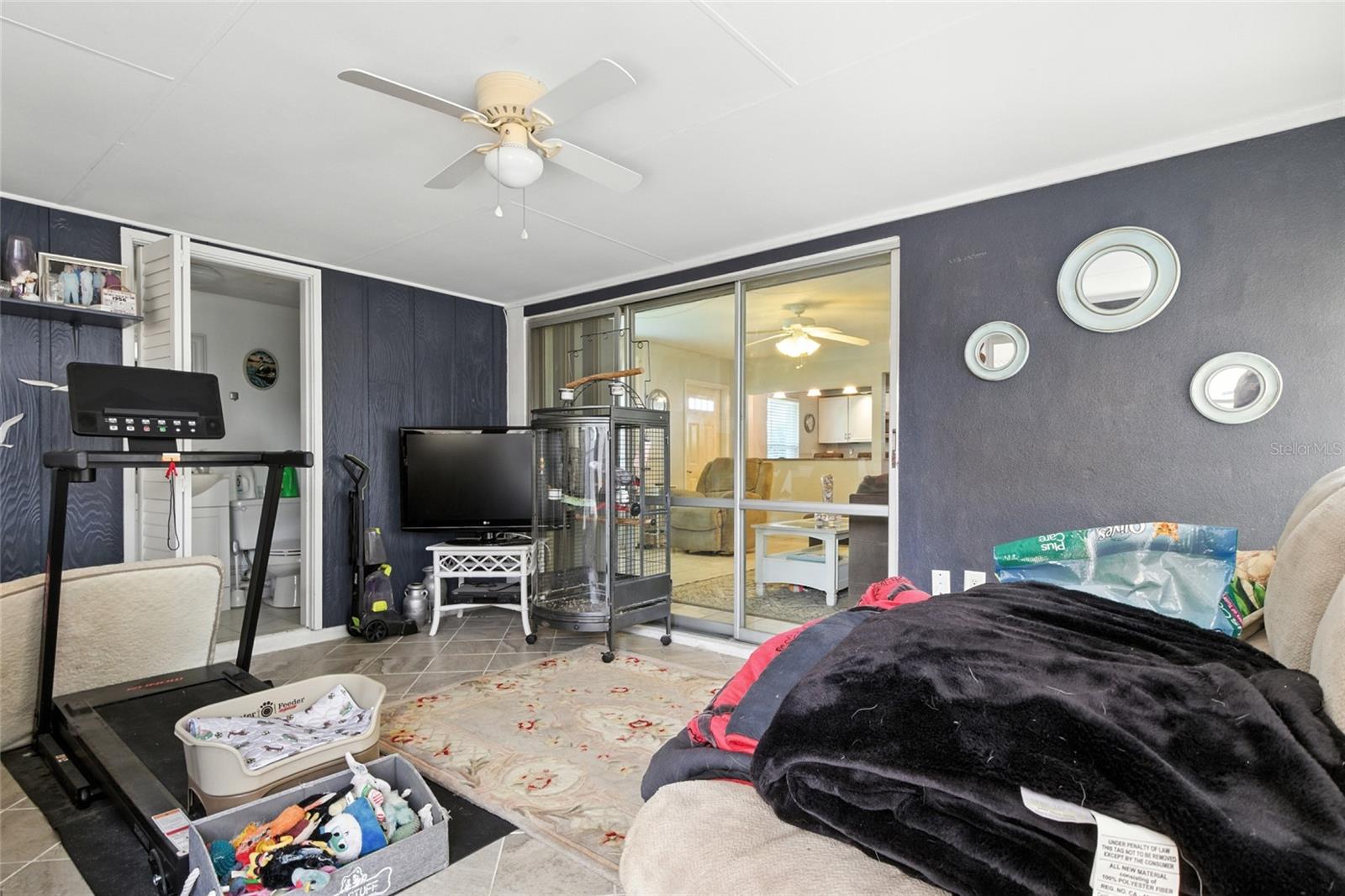 Image 23 of 39 For 8142 Coco Solo Avenue