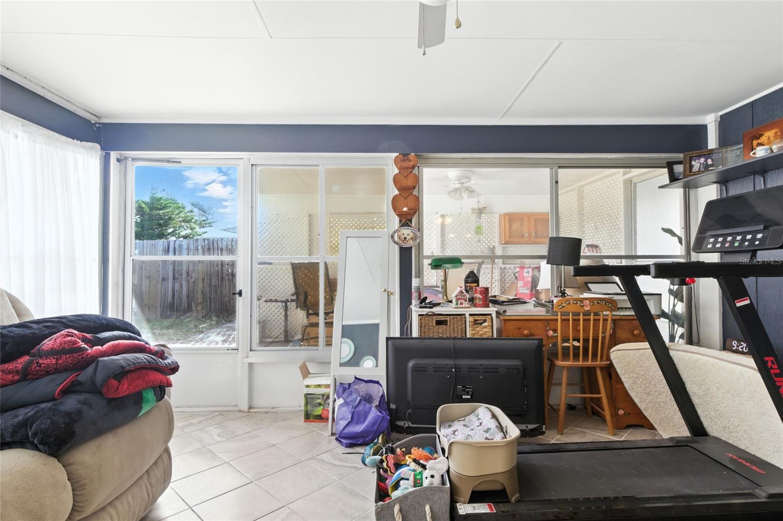 Image 24 of 39 For 8142 Coco Solo Avenue