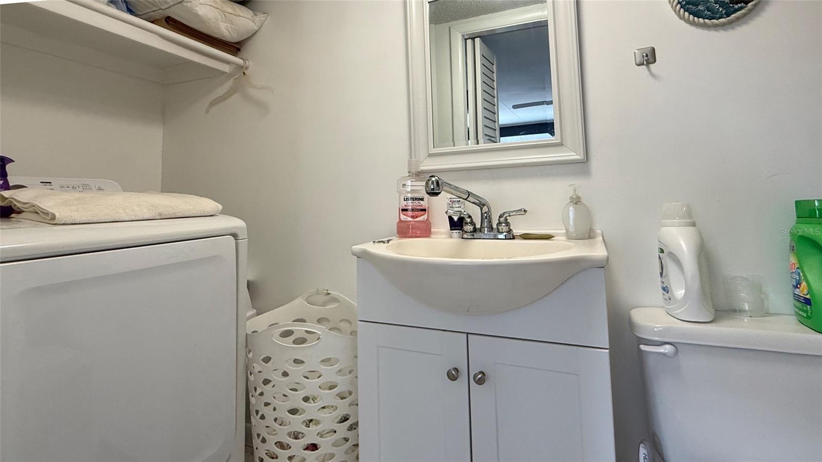 Image 27 of 39 For 8142 Coco Solo Avenue