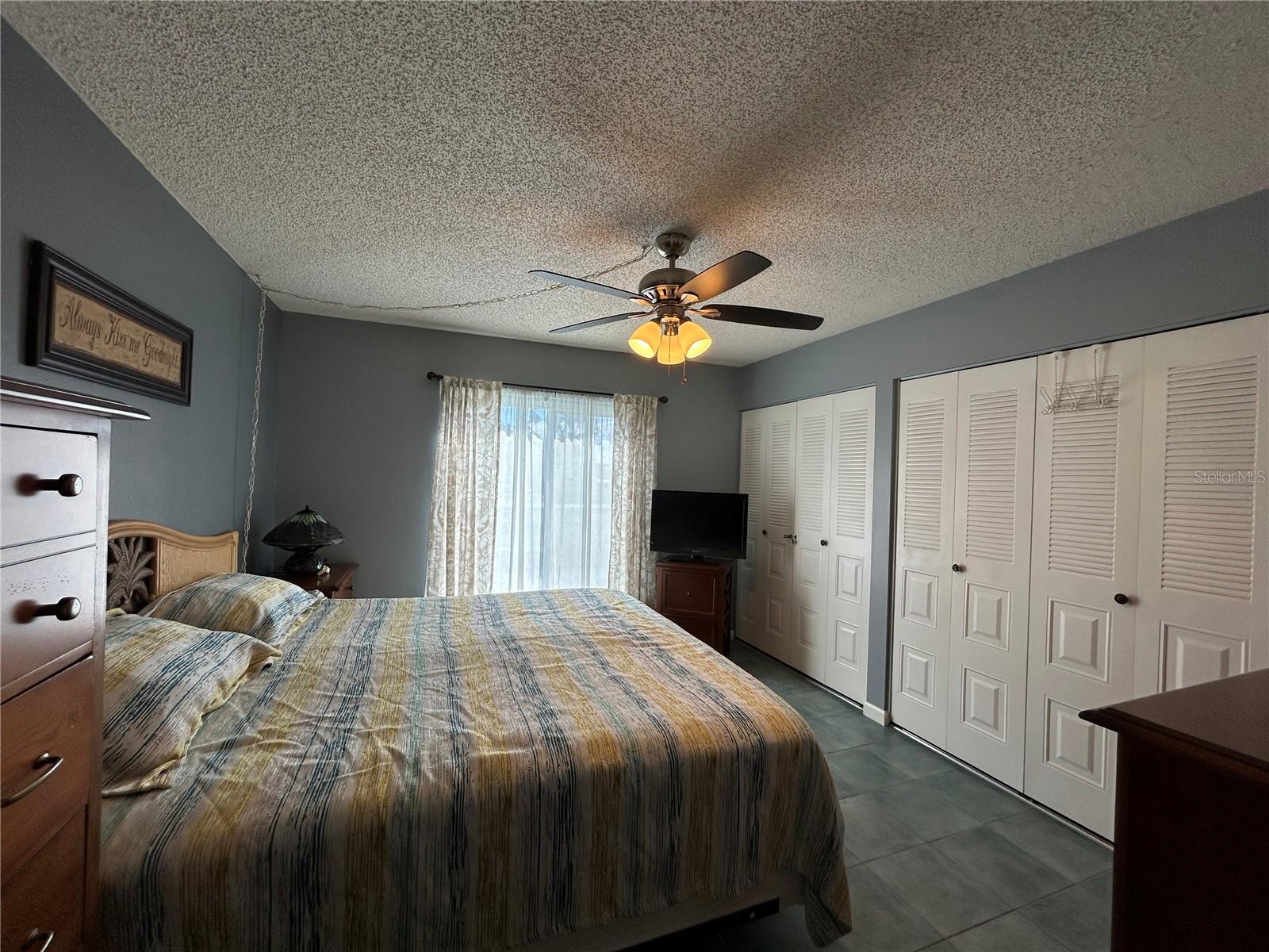 Image 29 of 61 For 2300 Aaron Street 215