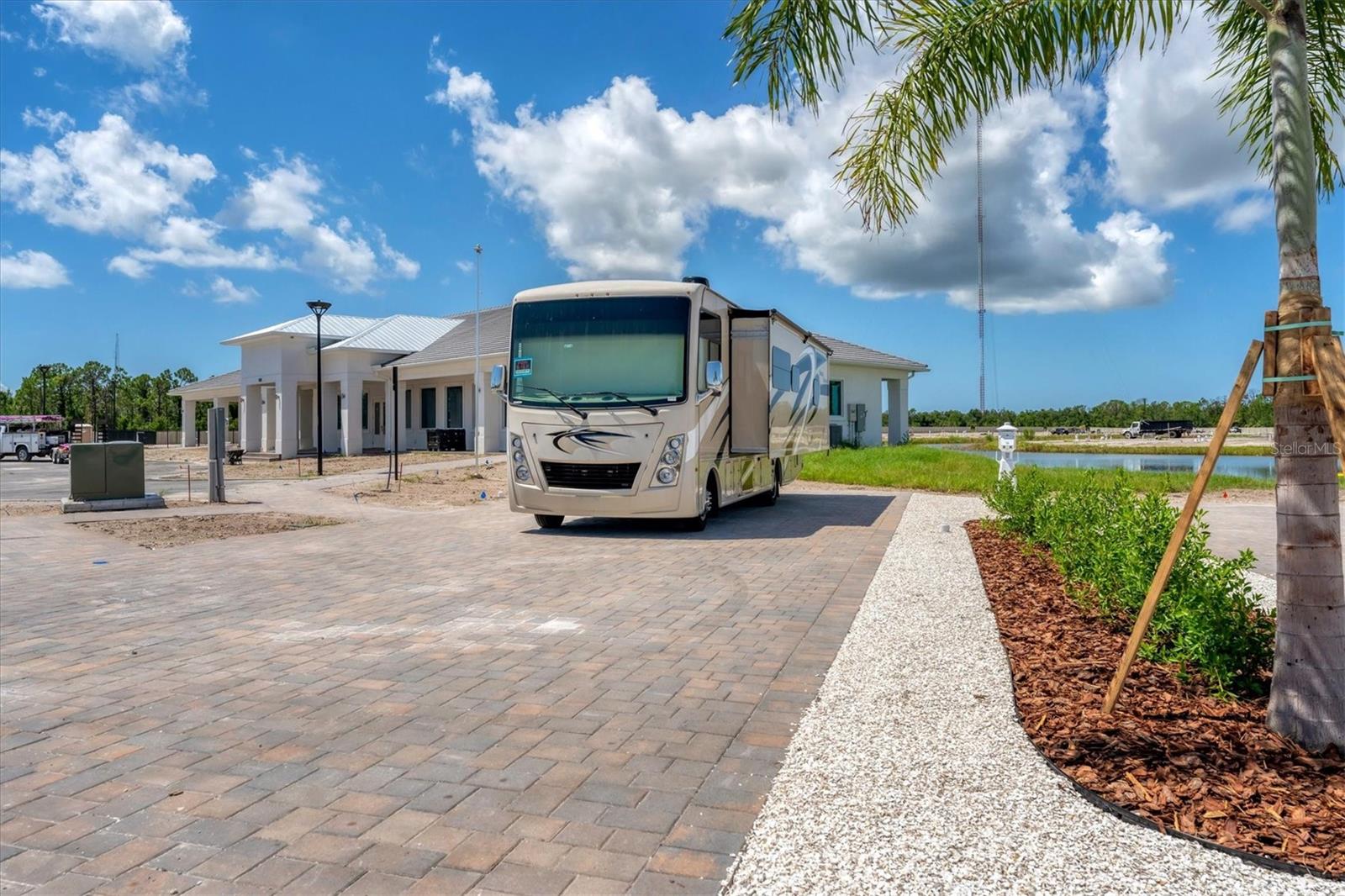 Image 22 of 78 For 9001 Gasparilla Road 80