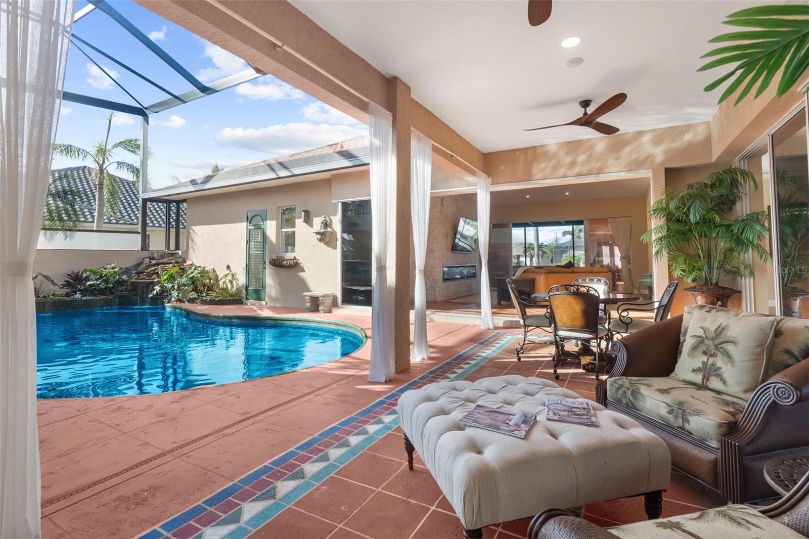 Image 4 of 68 For 3805 Saba Court