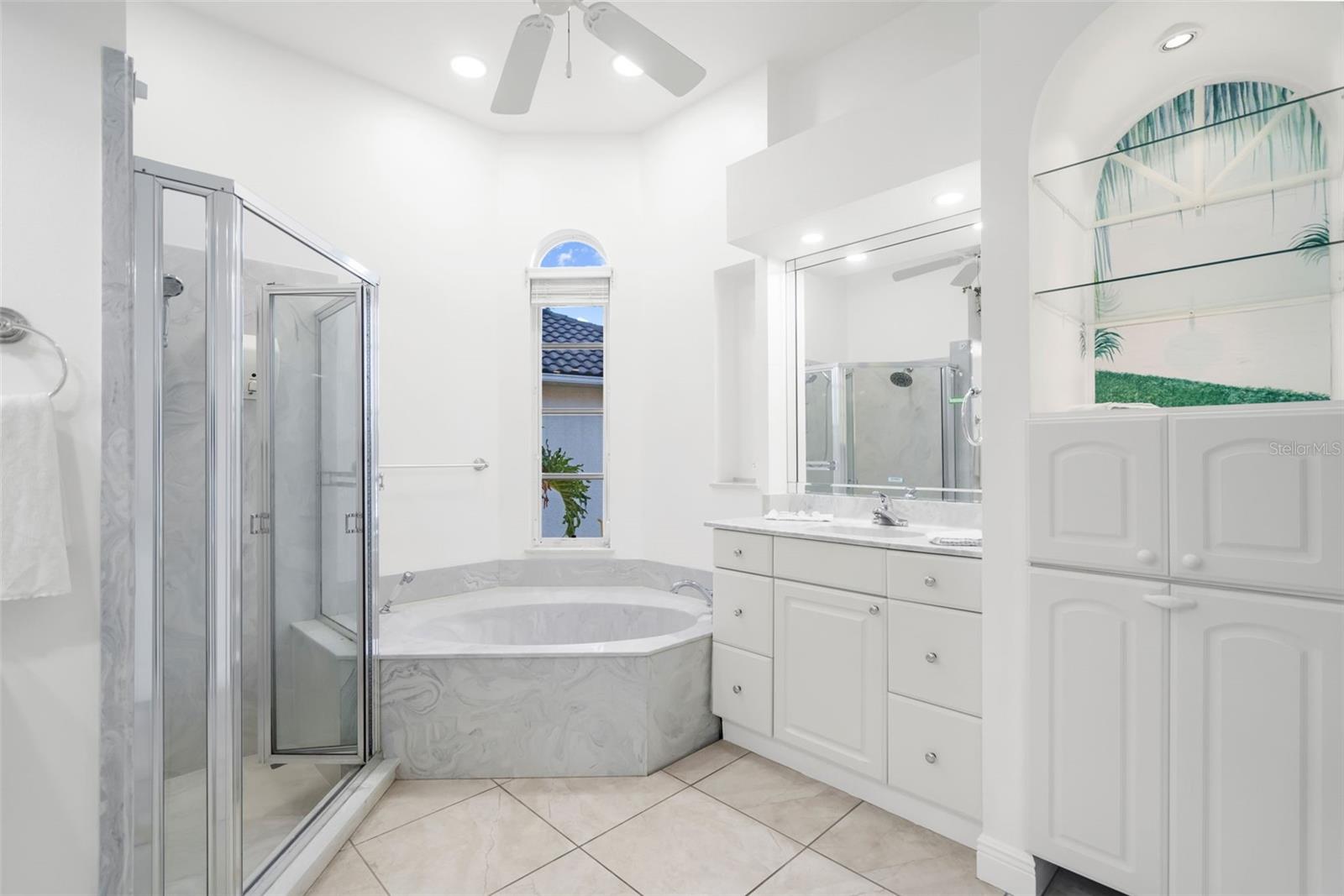 Image 40 of 68 For 3805 Saba Court