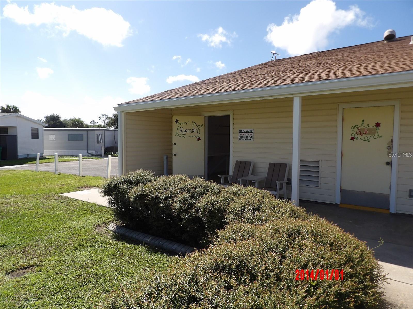 Image 3 of 9 For 1475 Flamingo Drive 99