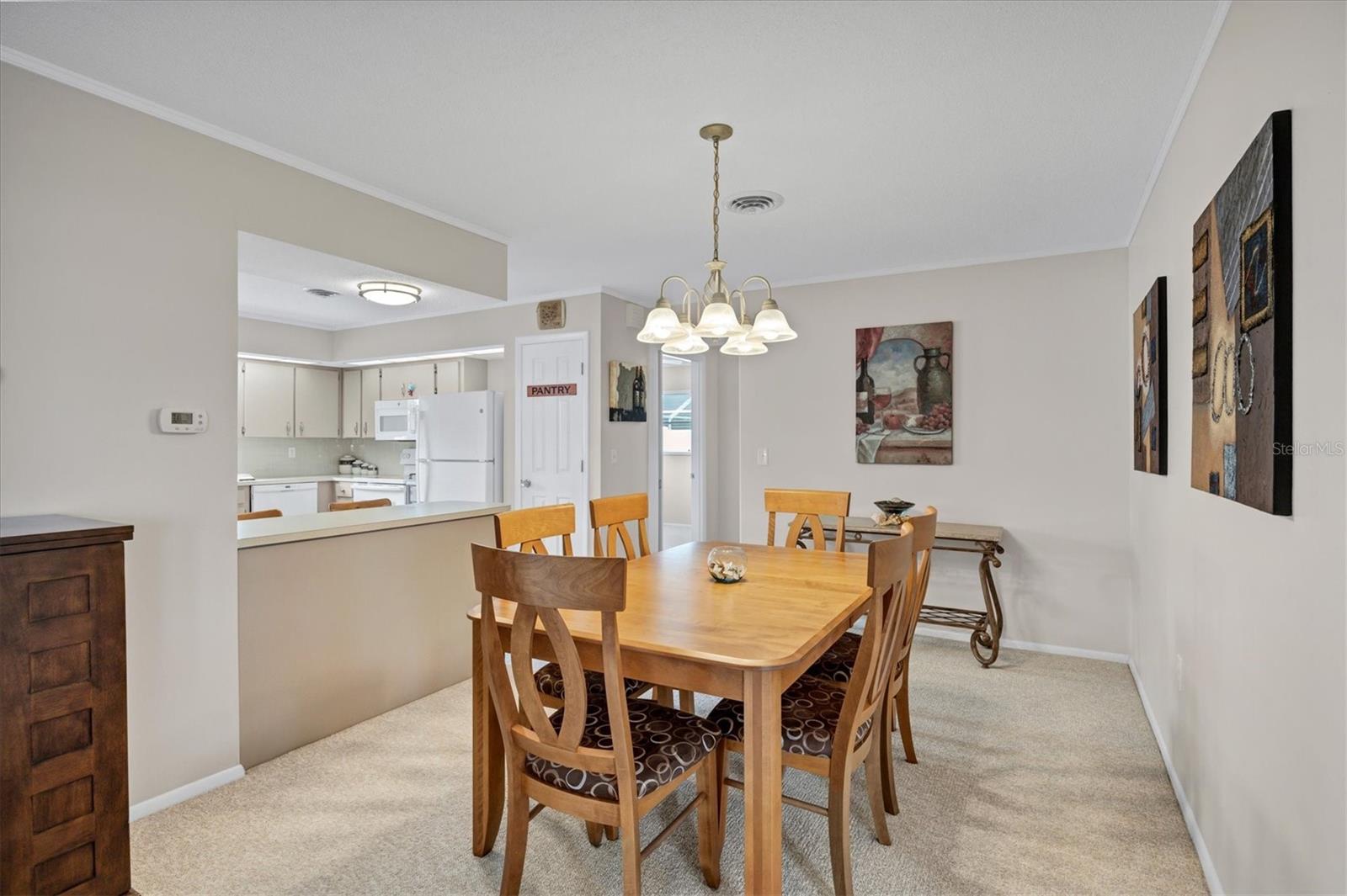 Image 18 of 49 For 1035 Oleander Street