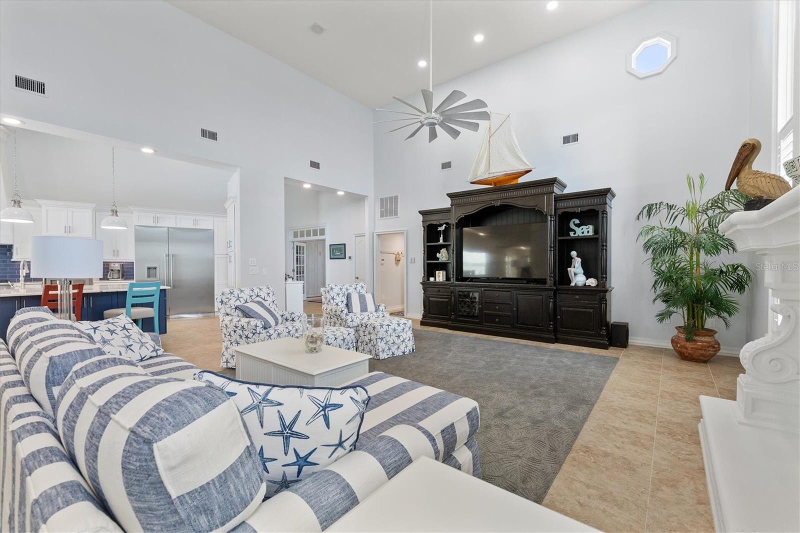 Image 15 of 59 For 8035 Manasota Key Road