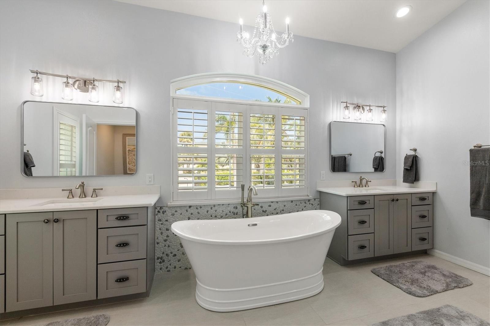 Image 24 of 59 For 8035 Manasota Key Road