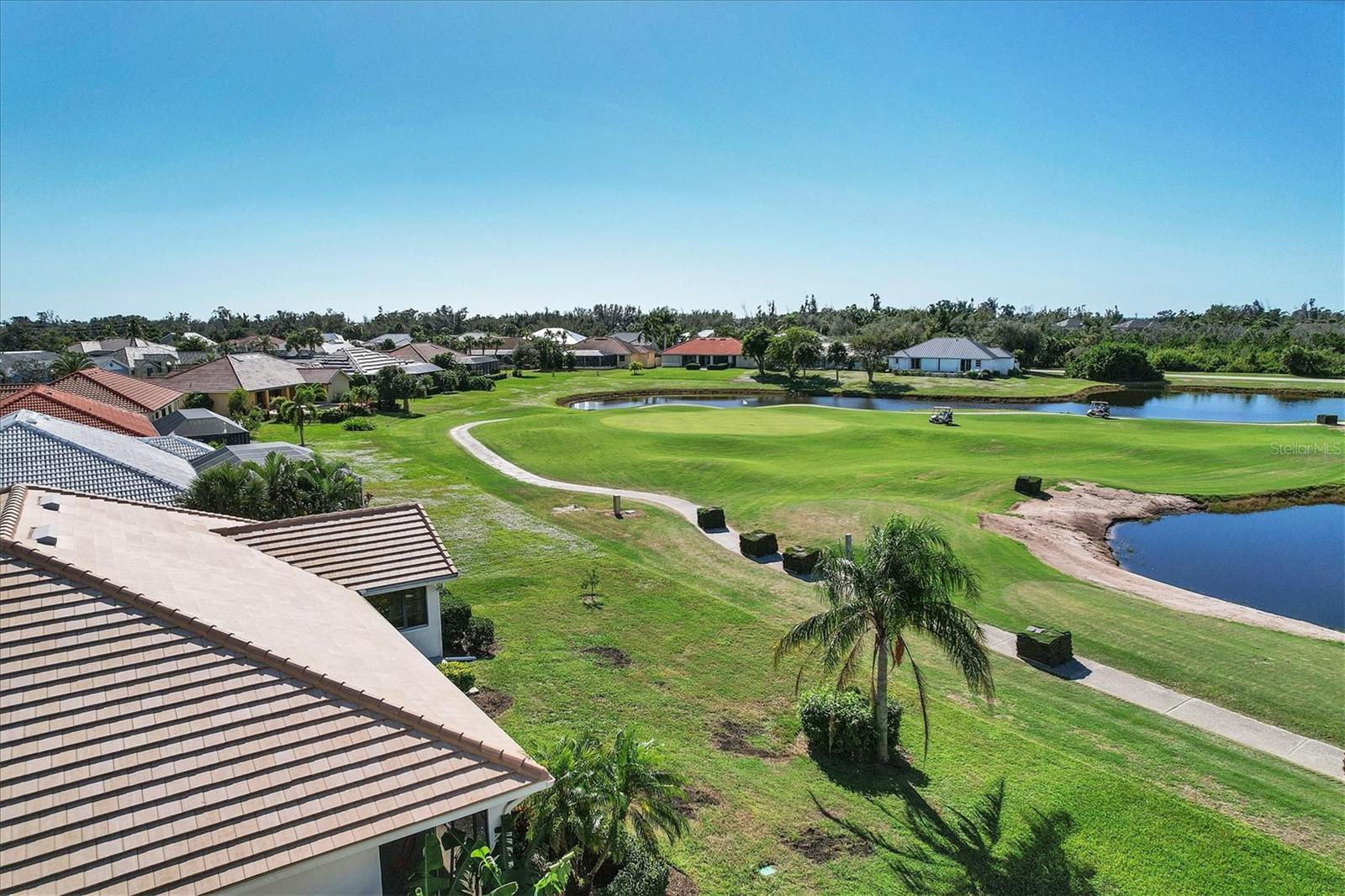 Image 43 of 47 For 20 Leeward Drive