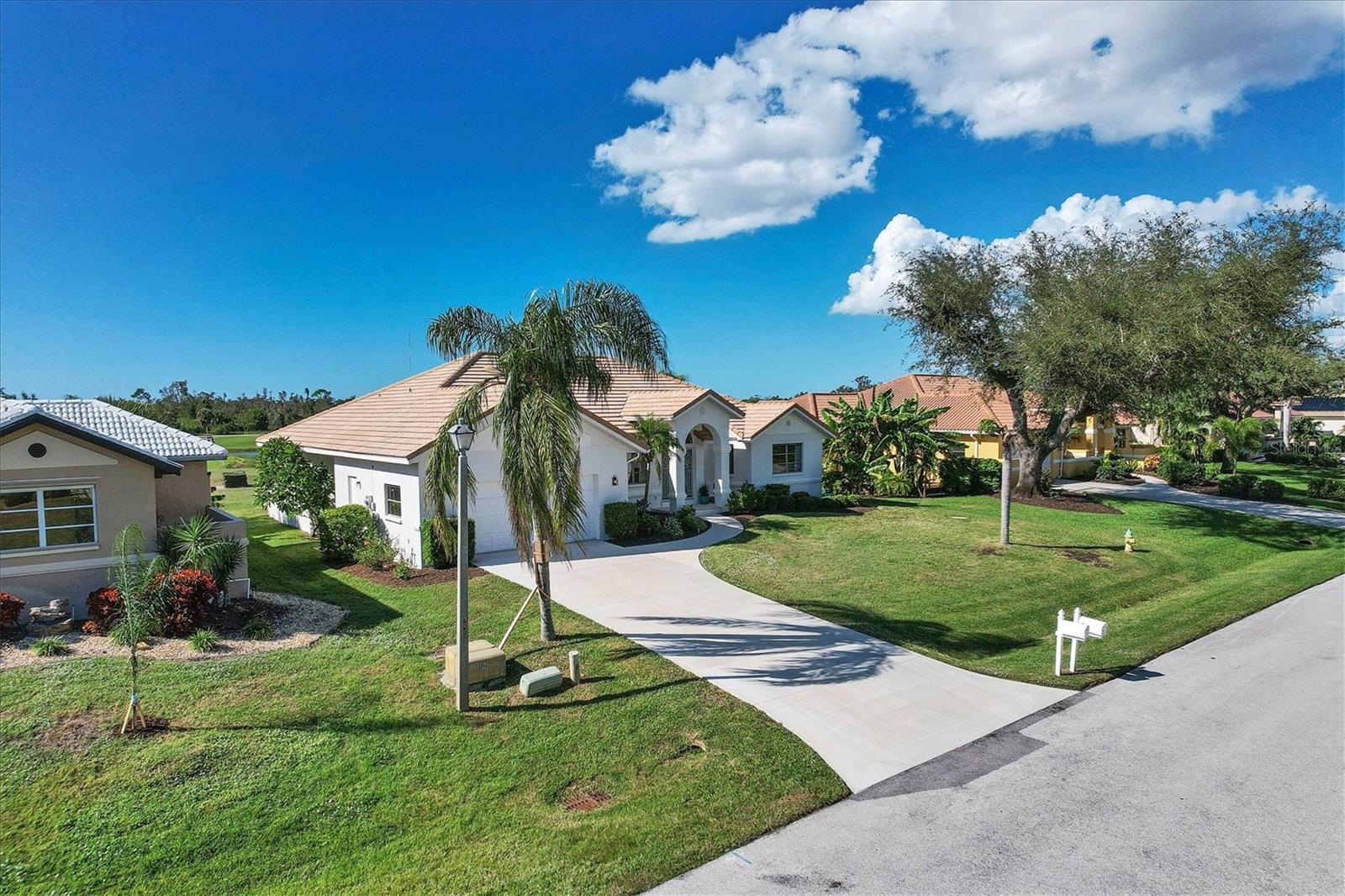 Image 5 of 47 For 20 Leeward Drive